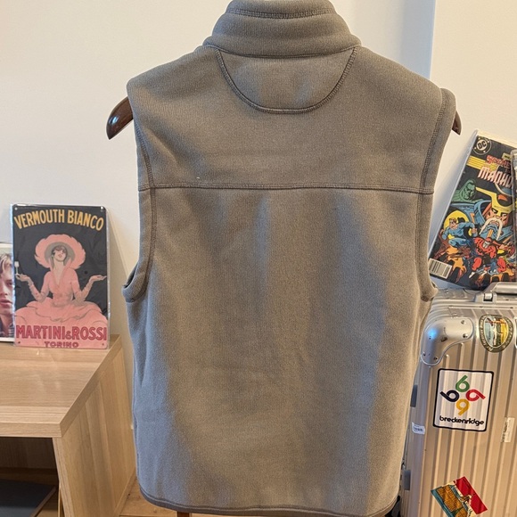 Filson Men's Sage Green Fleece Vest - Picture 5 of 5